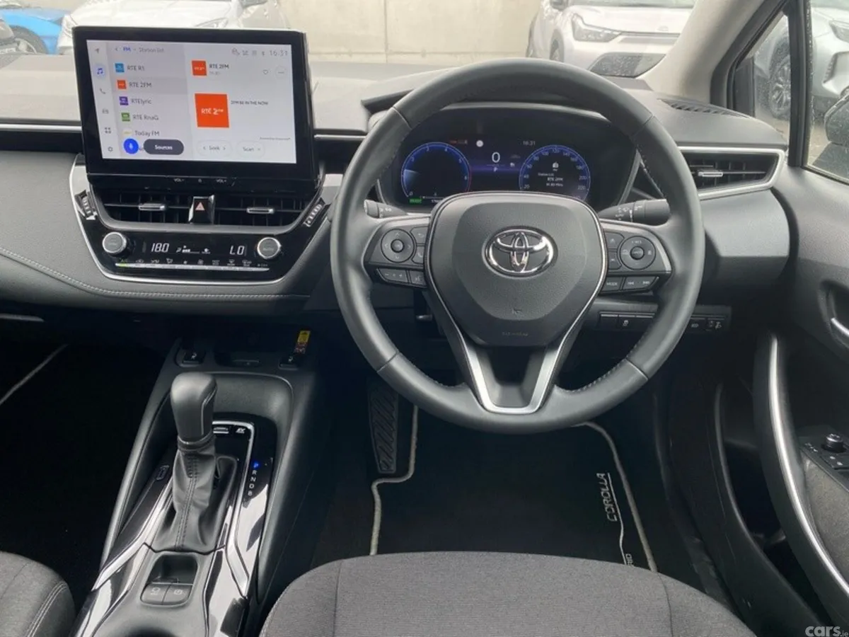 Toyota Corolla Saloon, Petrol Hybrid, 2025, Grey