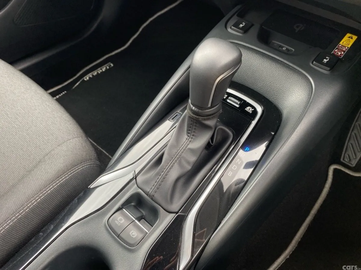 Toyota Corolla Saloon, Petrol Hybrid, 2025, Grey