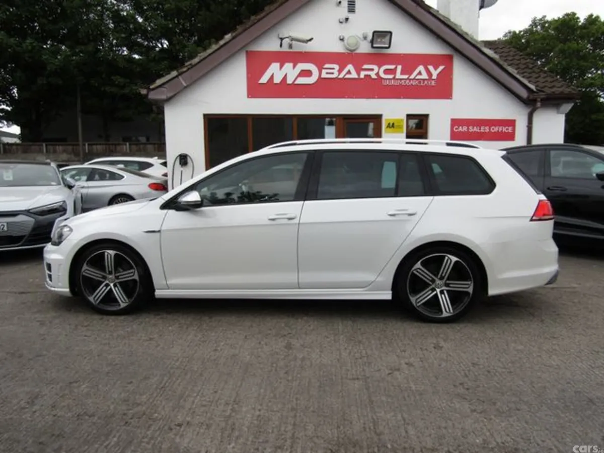 Volkswagen Golf Estate, Petrol, 2015, White