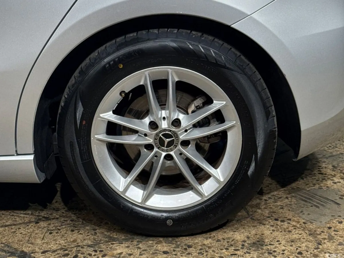 Mercedes-Benz A-Class Hatchback, Petrol, 2019, Silver