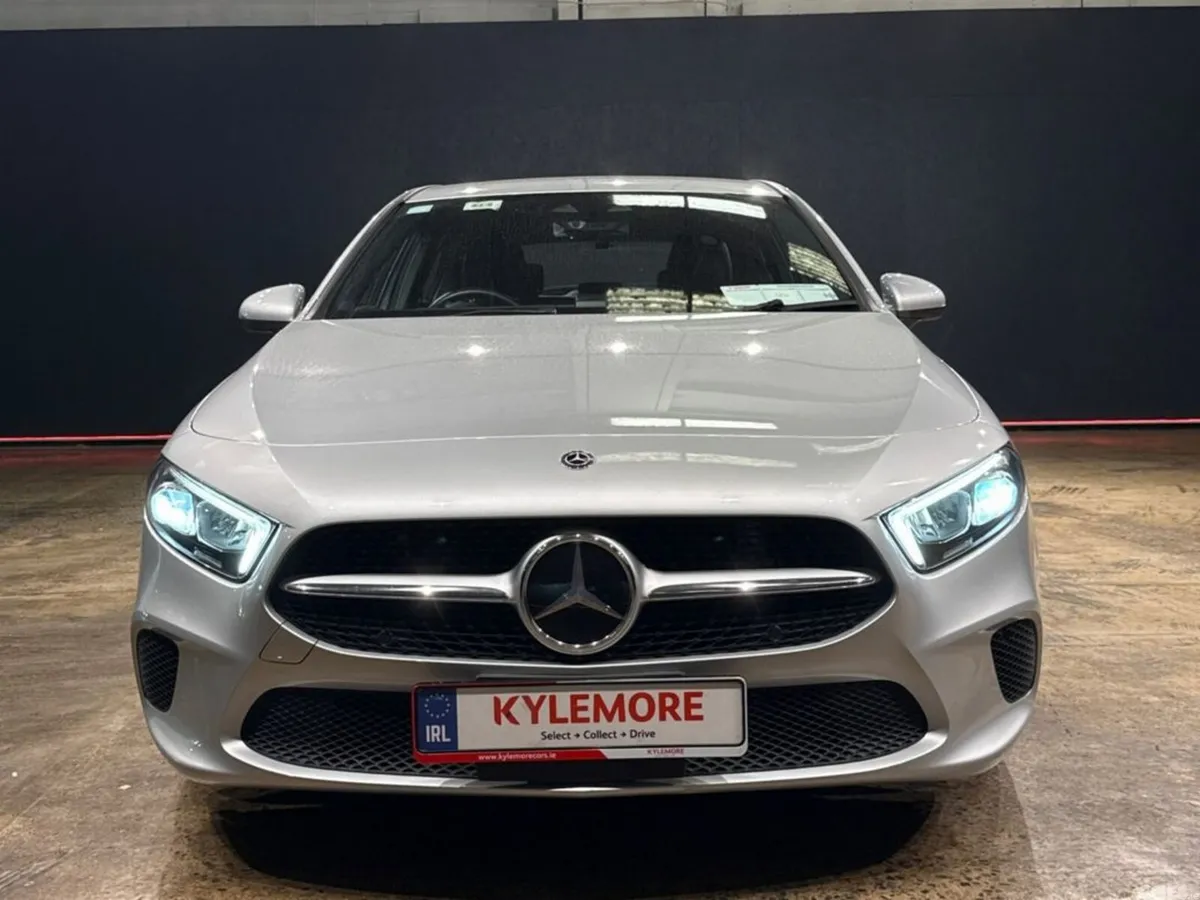 Mercedes-Benz A-Class Hatchback, Petrol, 2019, Silver