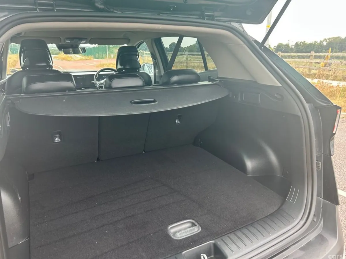 Kia Sportage SUV, Diesel Hybrid, 2023, Black