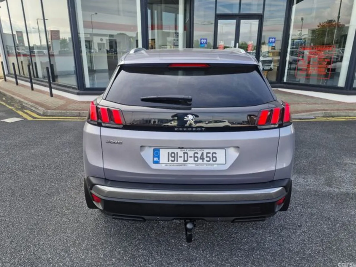 Peugeot 3008 MPV, Diesel, 2019, Grey