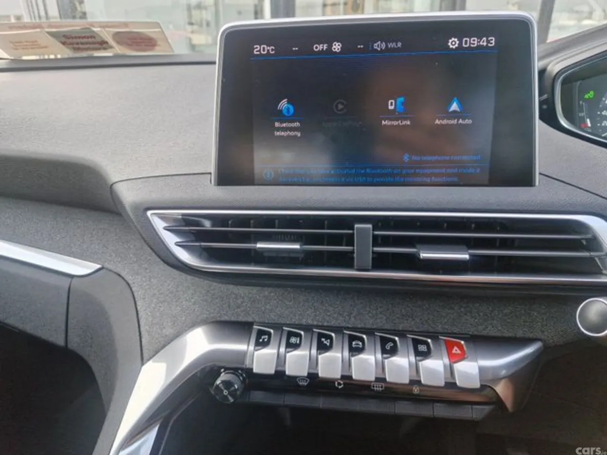 Peugeot 3008 MPV, Diesel, 2019, Grey