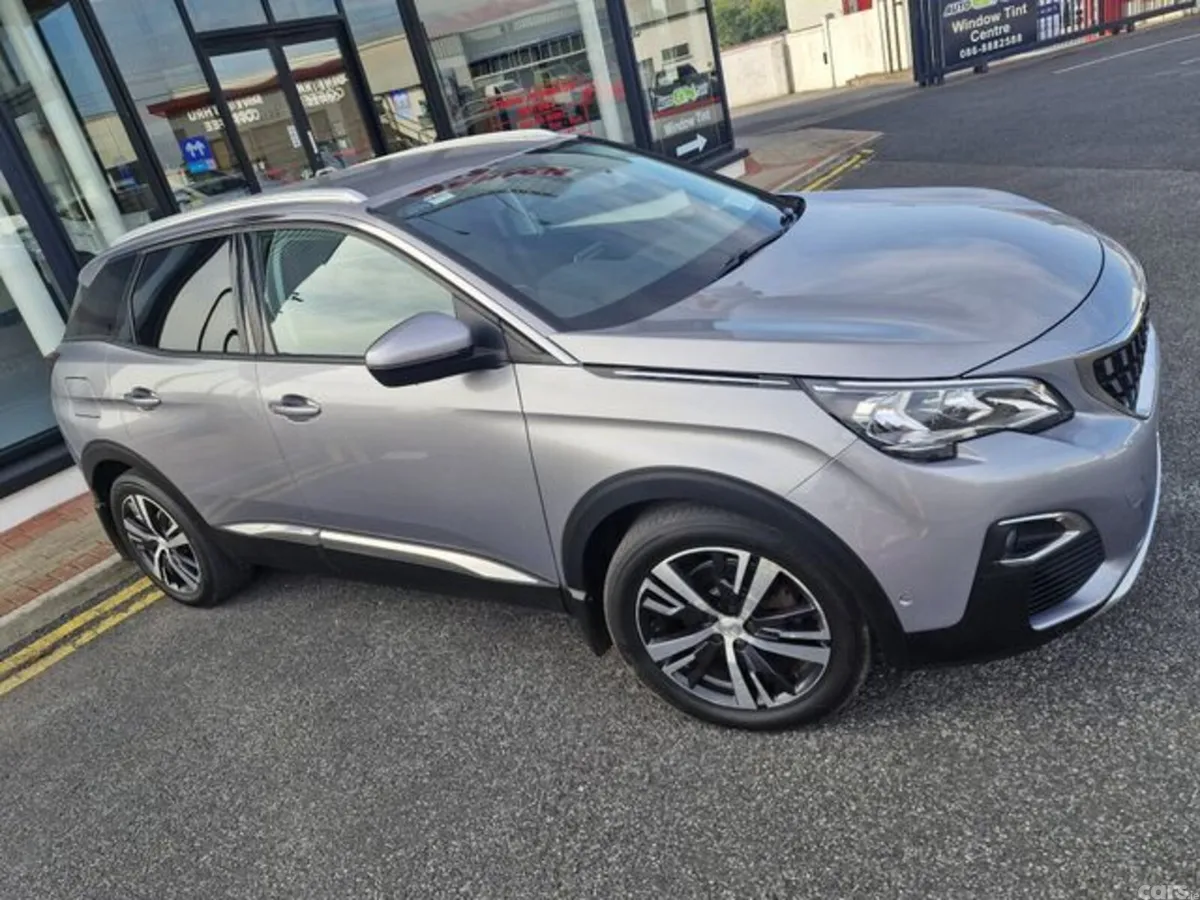 Peugeot 3008 MPV, Diesel, 2019, Grey