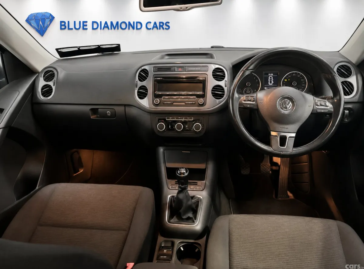 Volkswagen Tiguan SUV, Diesel, 2013, Brown