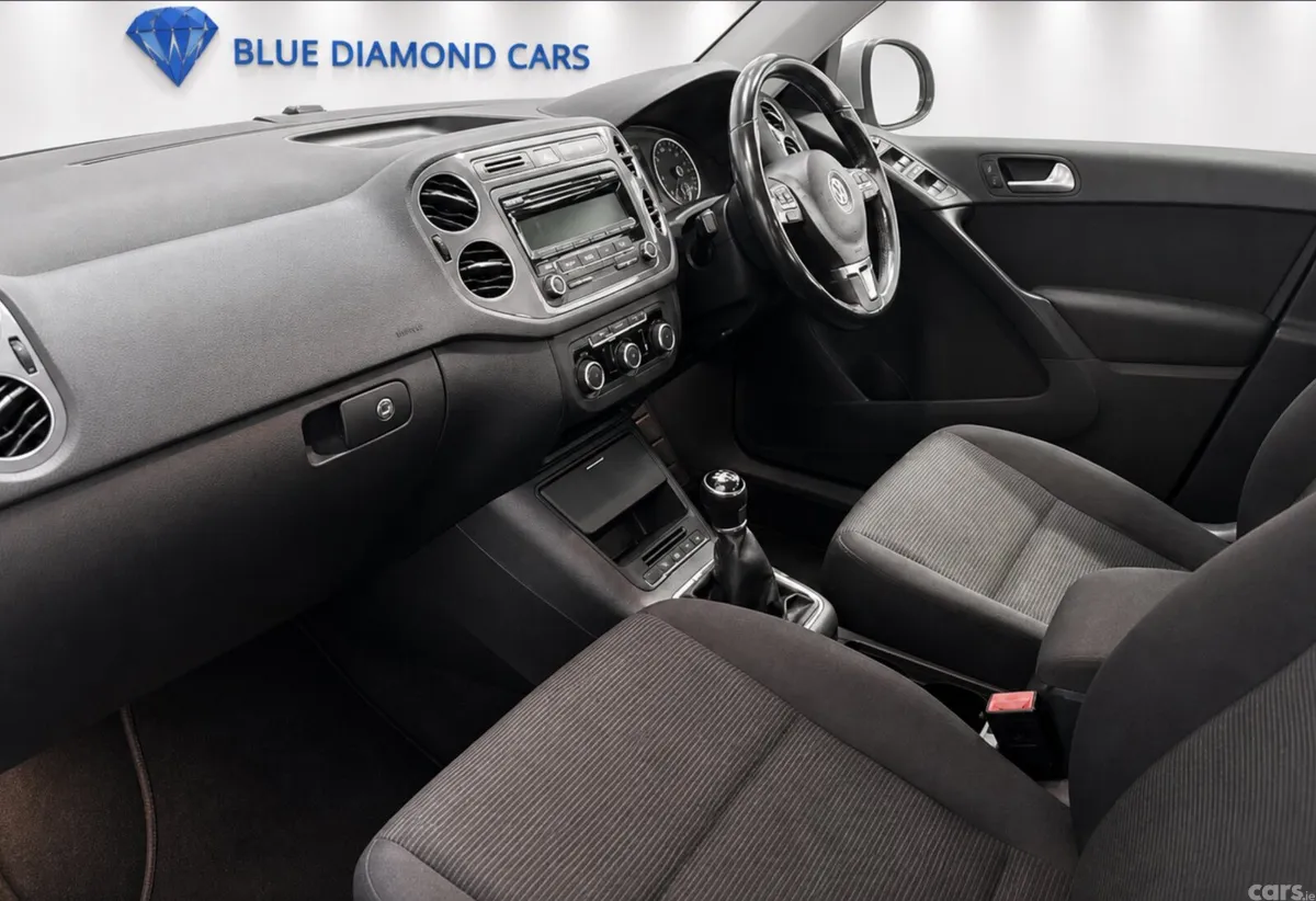 Volkswagen Tiguan SUV, Diesel, 2013, Brown