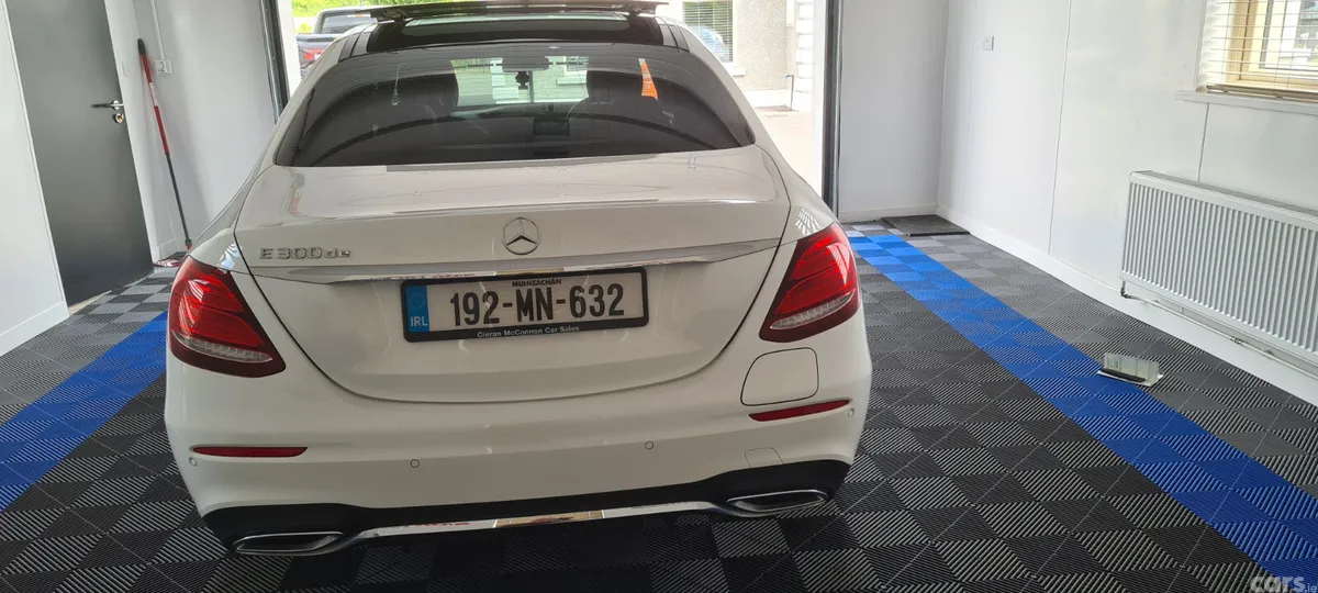 Mercedes-Benz E-Class Saloon, Diesel Plug-in Hybrid, 2019, White
