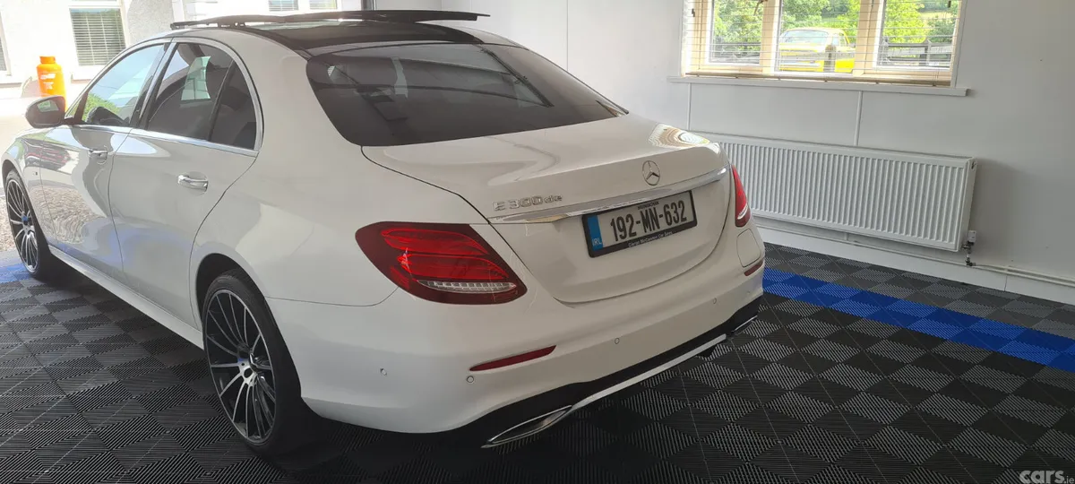 Mercedes-Benz E-Class Saloon, Diesel Plug-in Hybrid, 2019, White