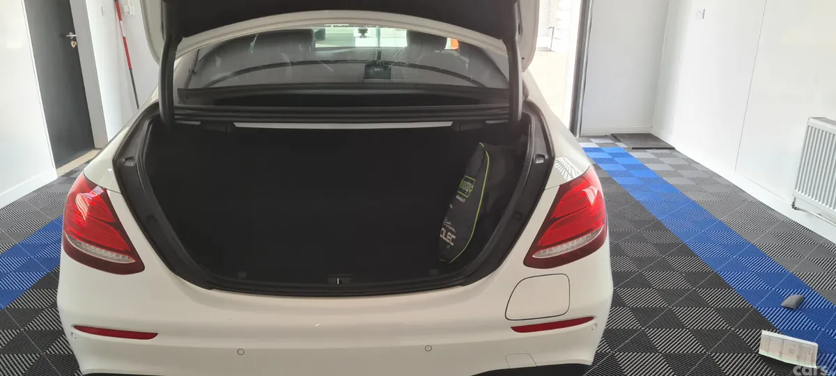 Mercedes-Benz E-Class Saloon, Diesel Plug-in Hybrid, 2019, White