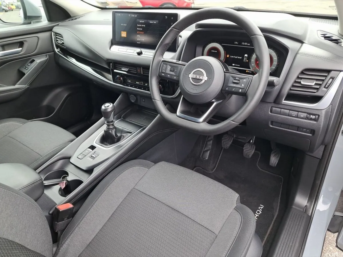 Nissan Qashqai SUV, Petrol, 2024, Grey