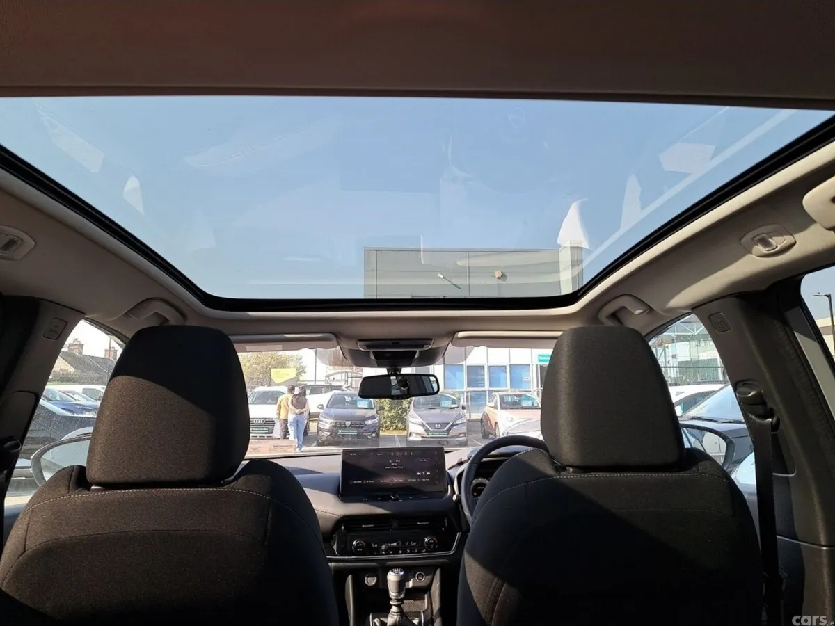 Nissan Qashqai SUV, Petrol, 2024, Grey