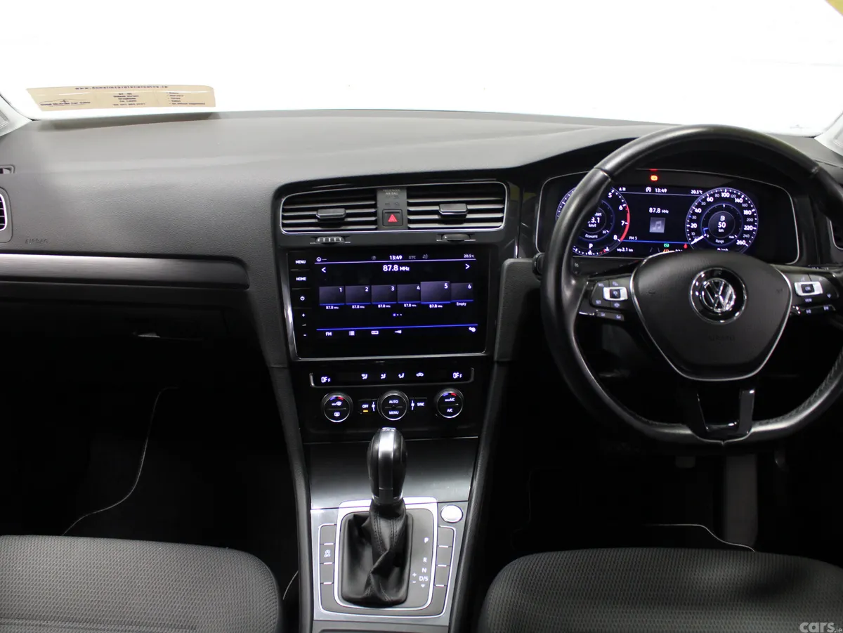 Volkswagen Golf Hatchback, Petrol, 2019, Silver