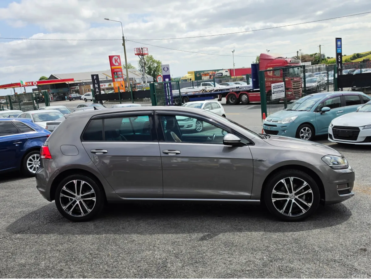 Volkswagen Golf Hatchback, Petrol, 2014, Grey