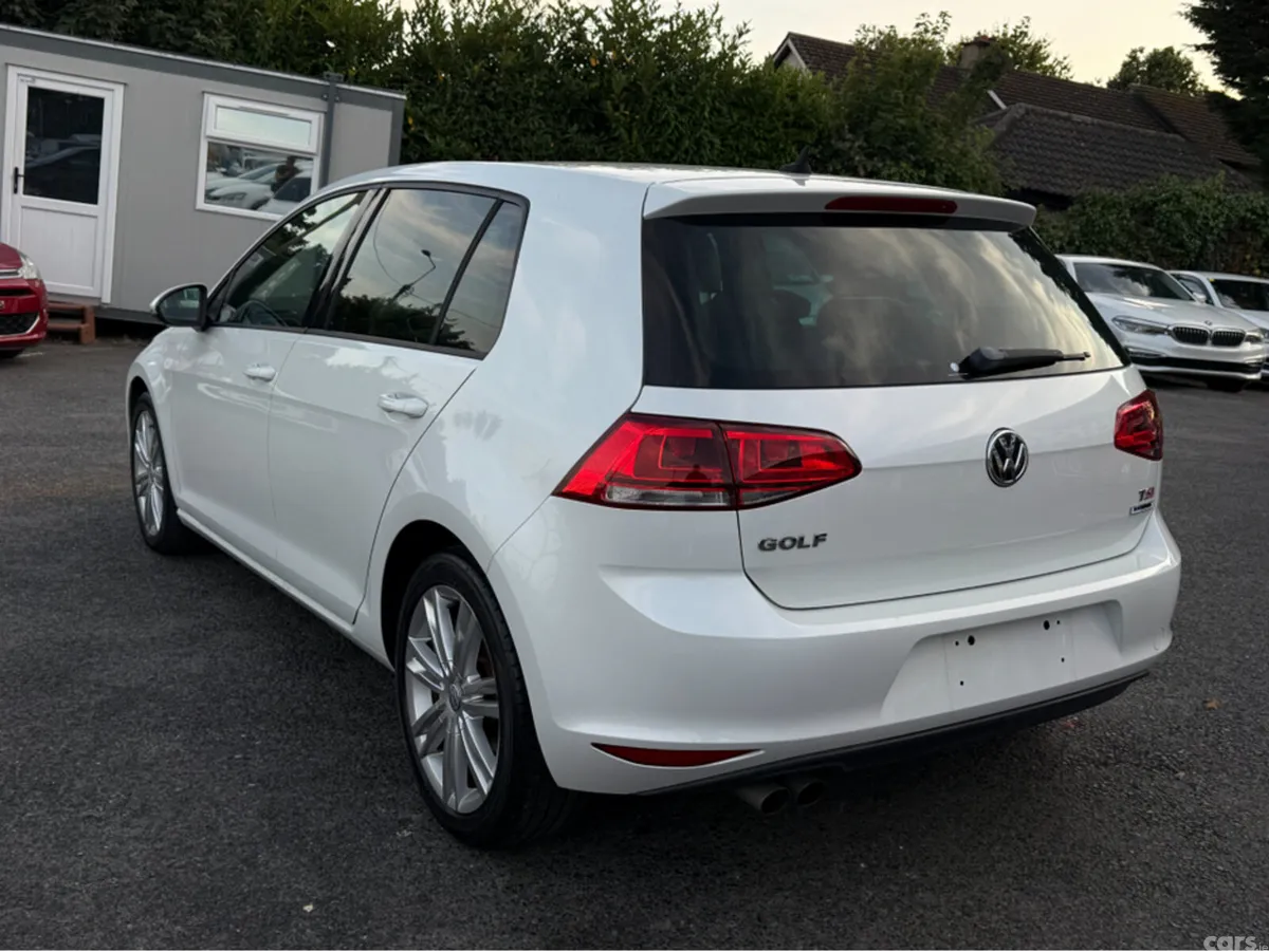Volkswagen Golf Hatchback, Petrol, 2015, White