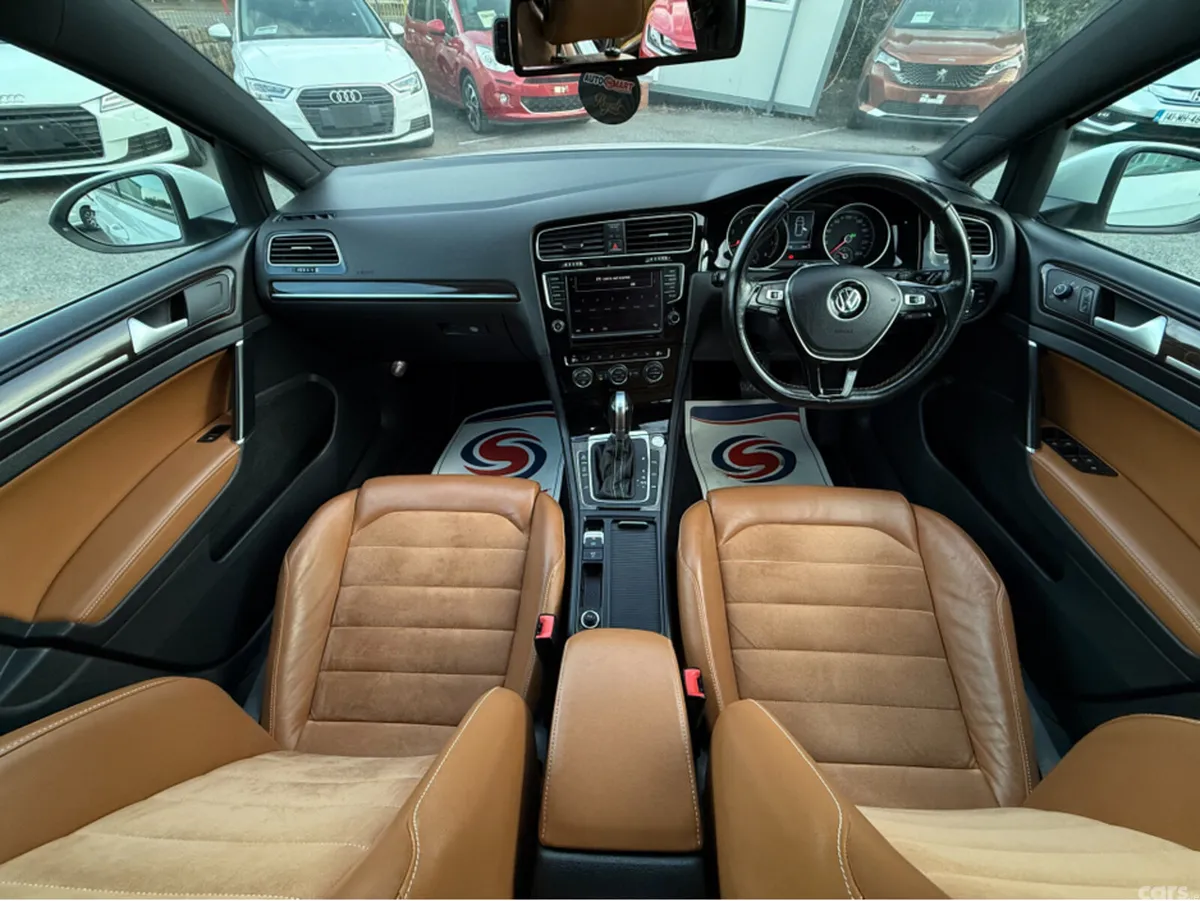 Volkswagen Golf Hatchback, Petrol, 2015, White
