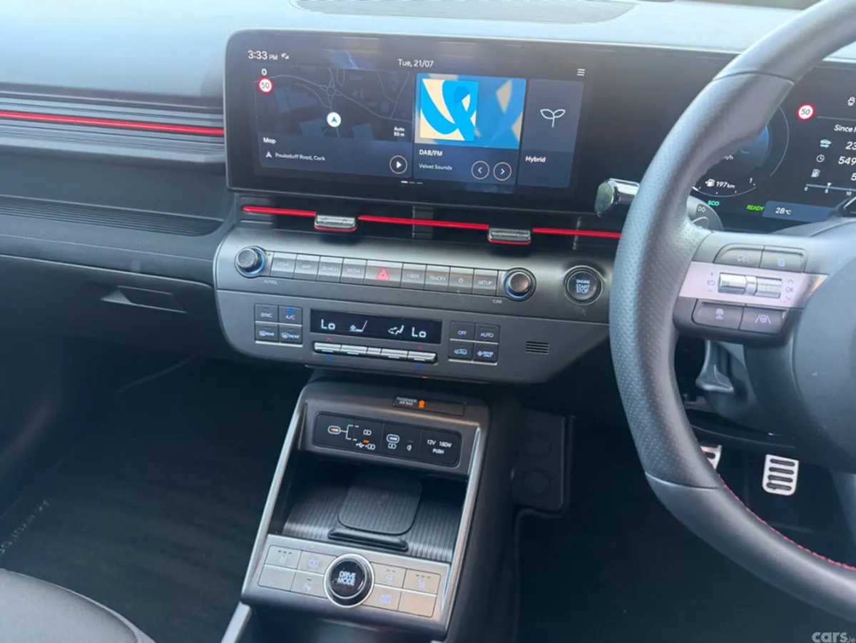 Hyundai KONA MPV, Petrol Hybrid, 2025, White