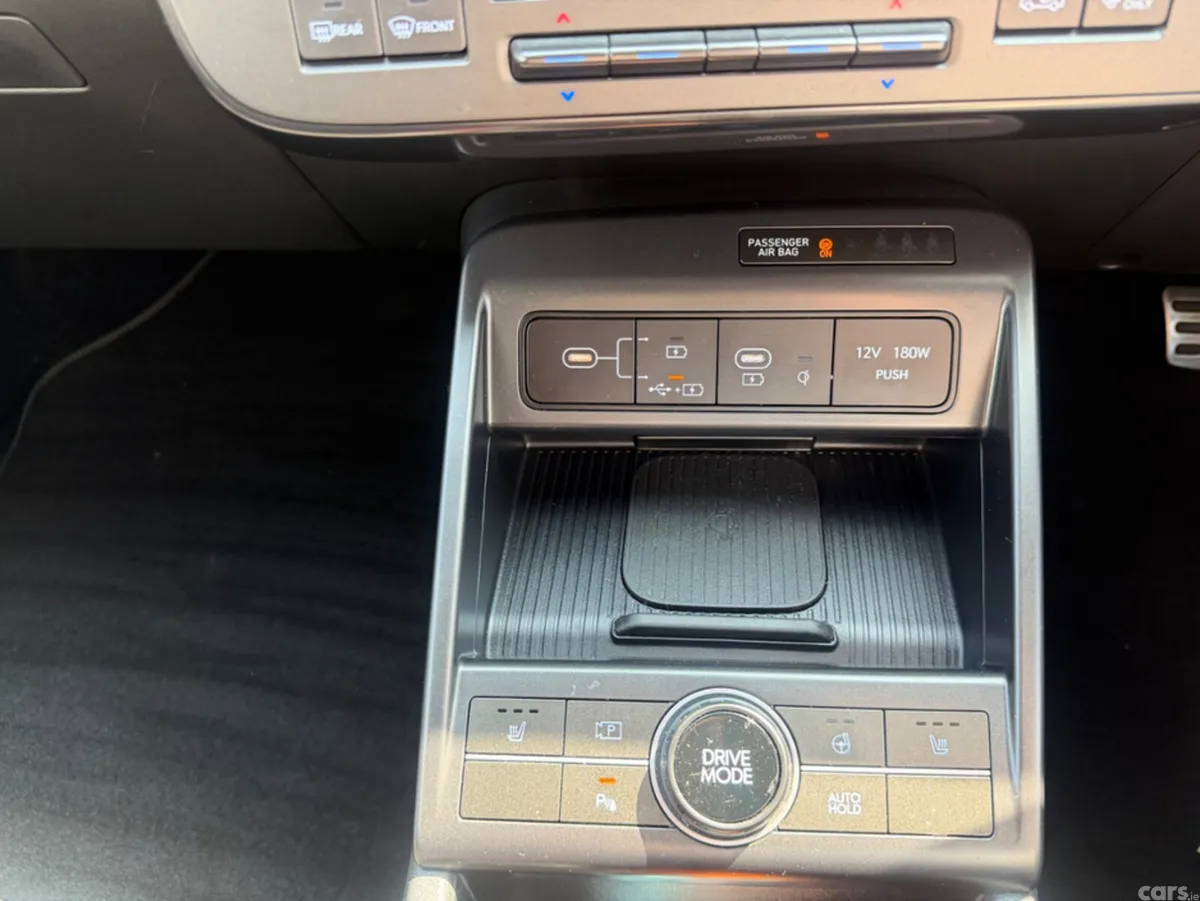 Hyundai KONA MPV, Petrol Hybrid, 2025, White