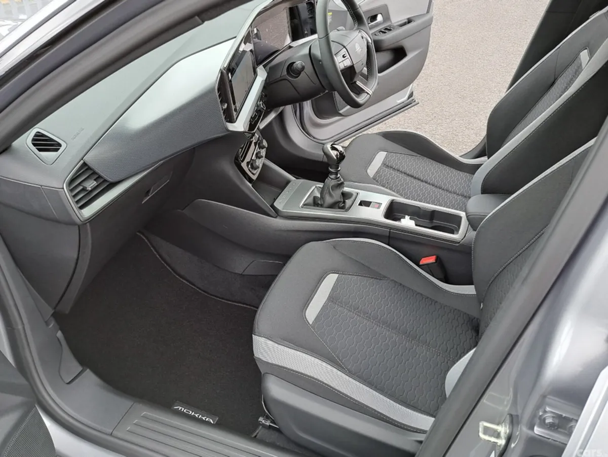 Opel Mokka SUV, Petrol, 2027, Grey
