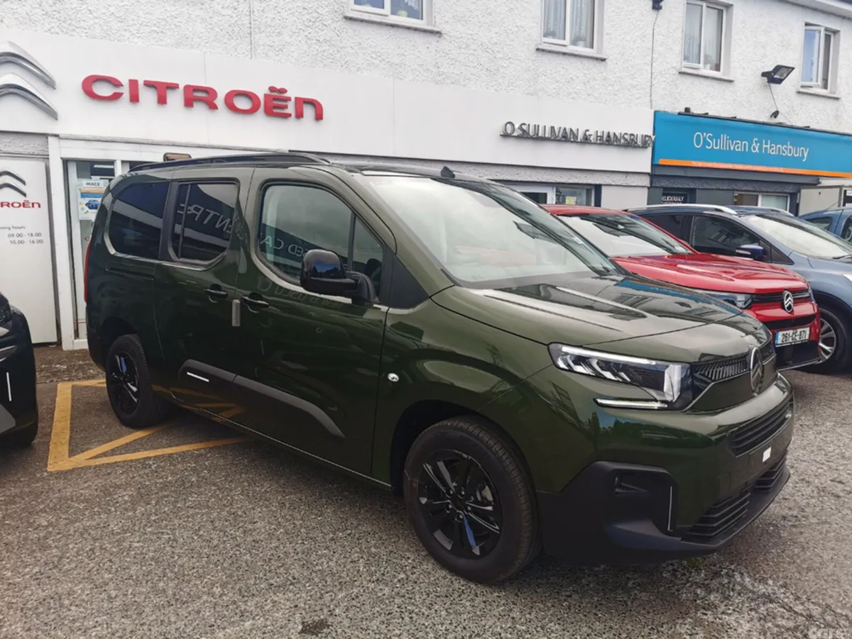 Citroen Berlingo Multispace MPV, Diesel, 2025, Green