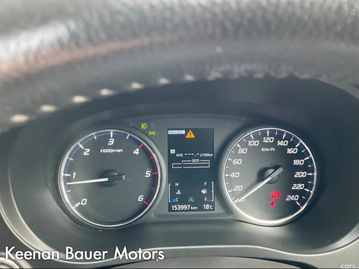 Mitsubishi Outlander Estate, Diesel, 2019, Grey