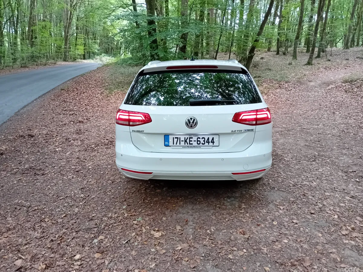 Volkswagen Passat Estate, Diesel, 2017, White