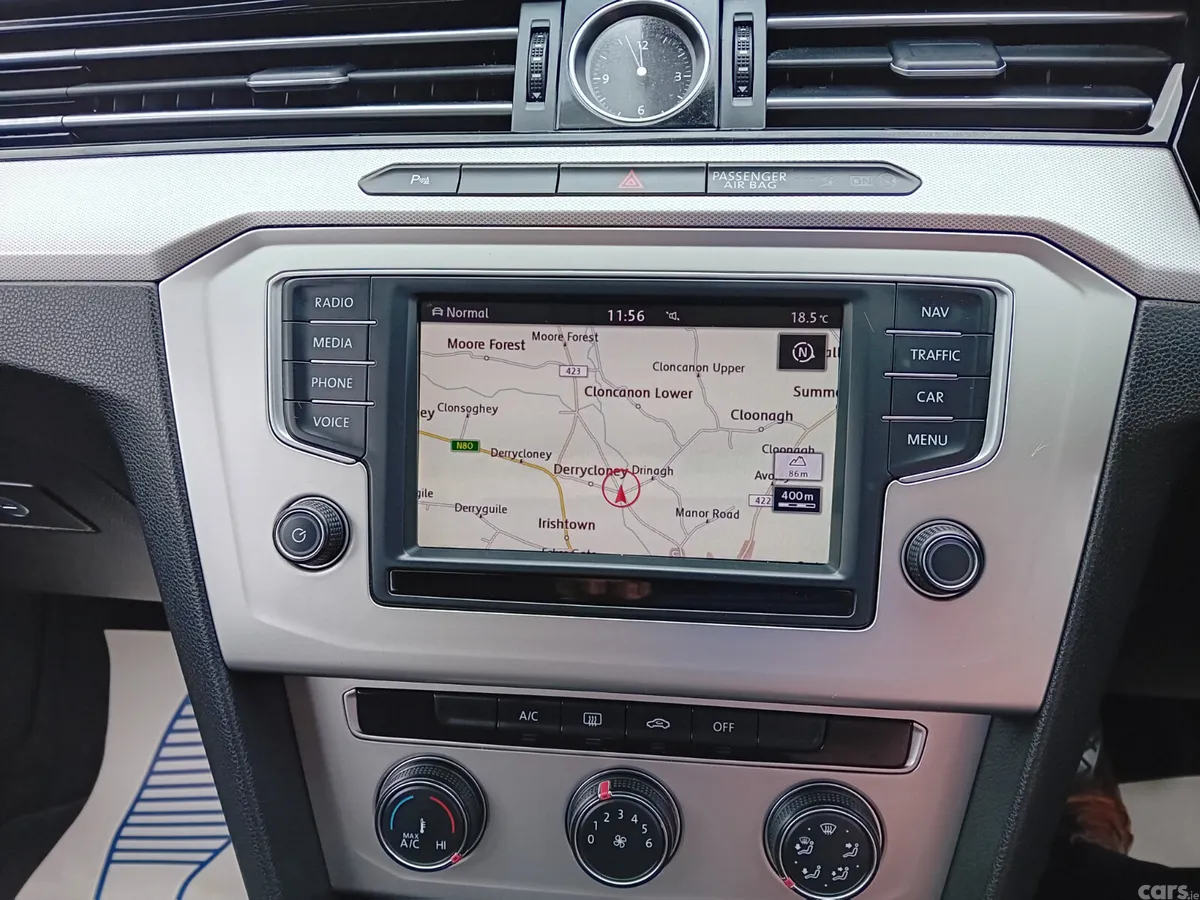 Volkswagen Passat Estate, Diesel, 2017, White