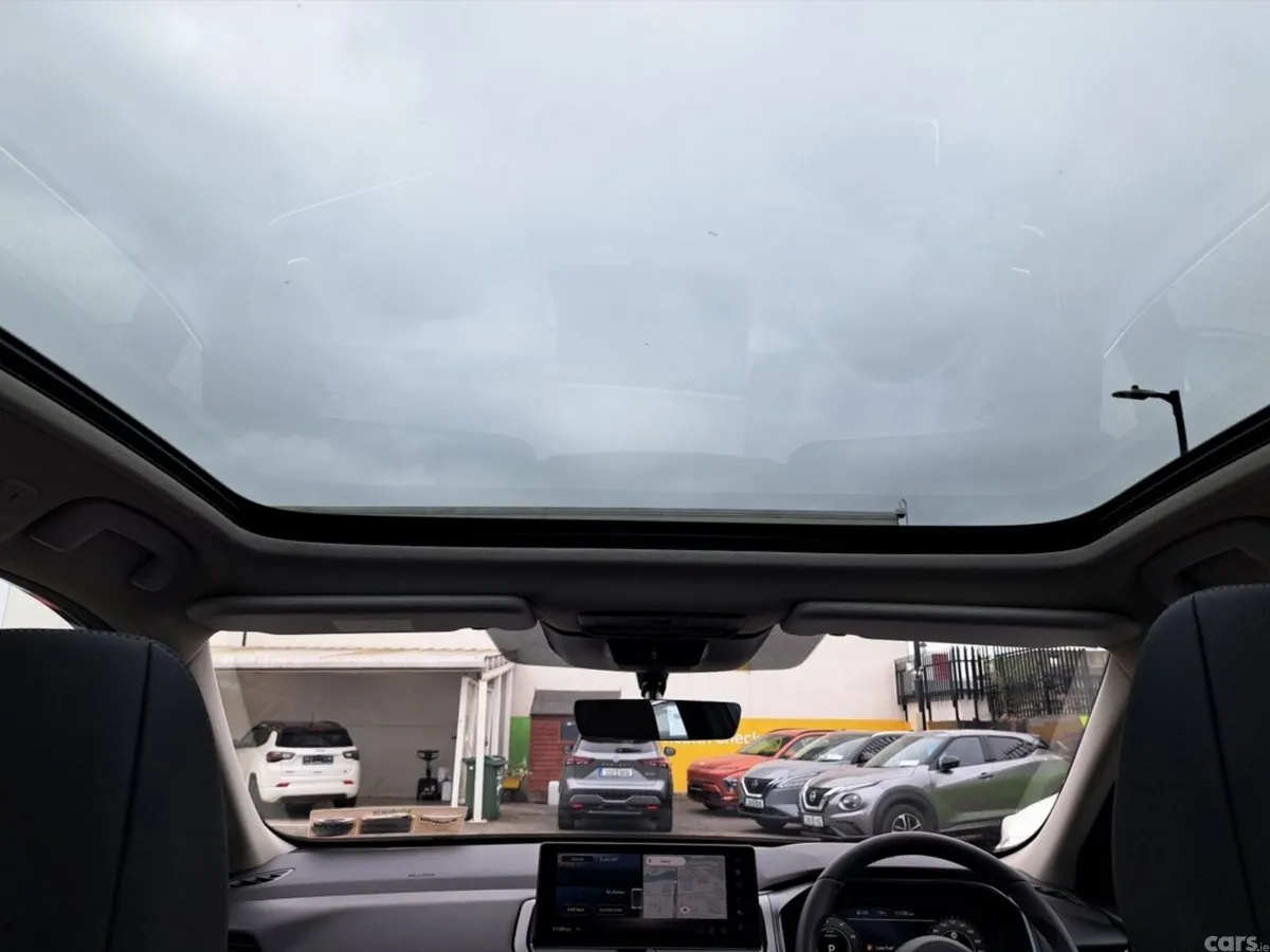 Nissan Qashqai SUV, Petrol Hybrid, 2025, Grey