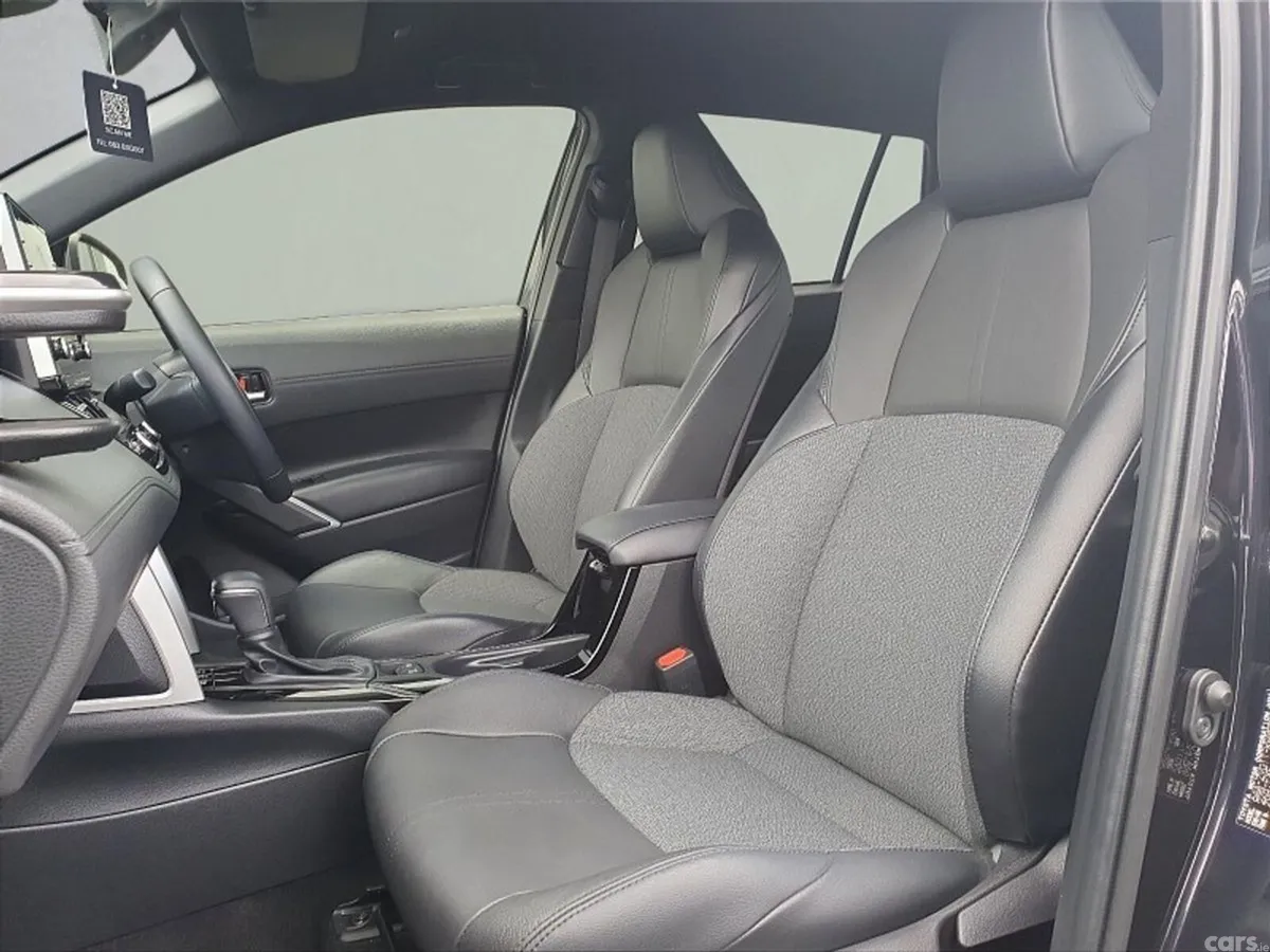 Toyota Corolla Cross SUV, Petrol Hybrid, 2022, Black