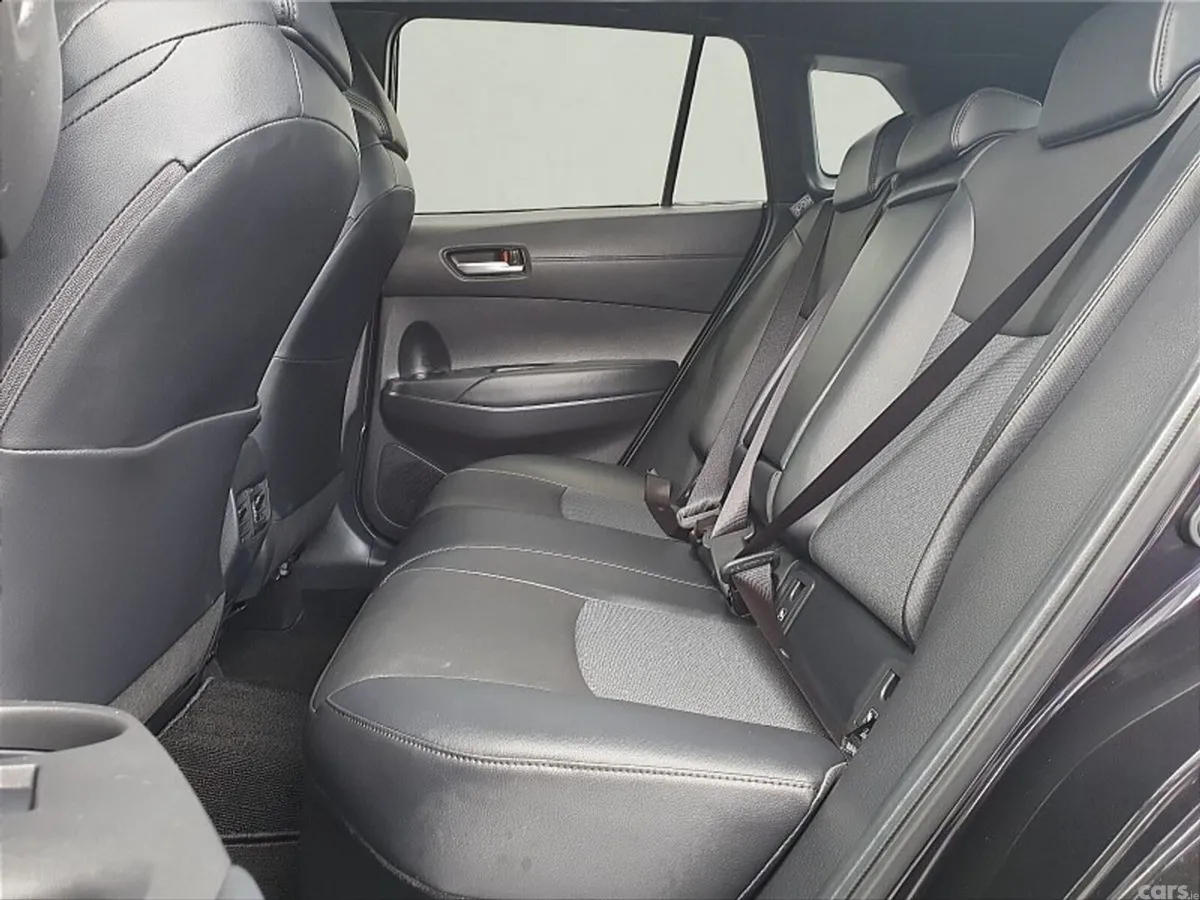 Toyota Corolla Cross SUV, Petrol Hybrid, 2022, Black