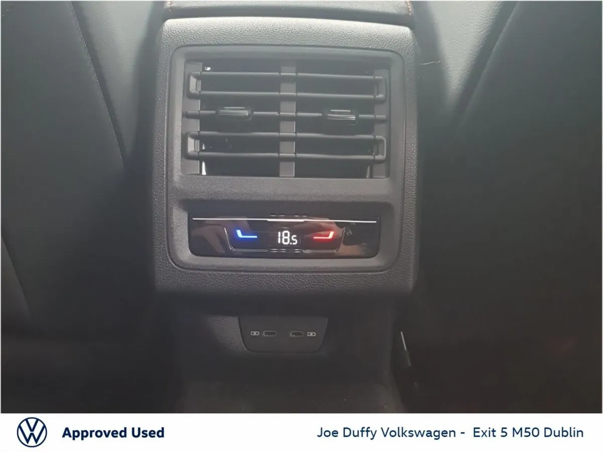 Volkswagen Golf Estate, Petrol, 2026, Grey