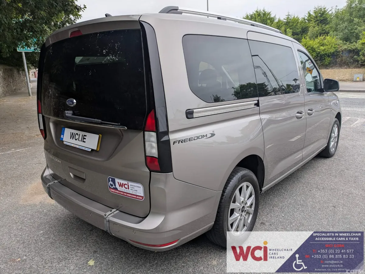 Ford Tourneo Connect MPV, Diesel, 2024, Silver