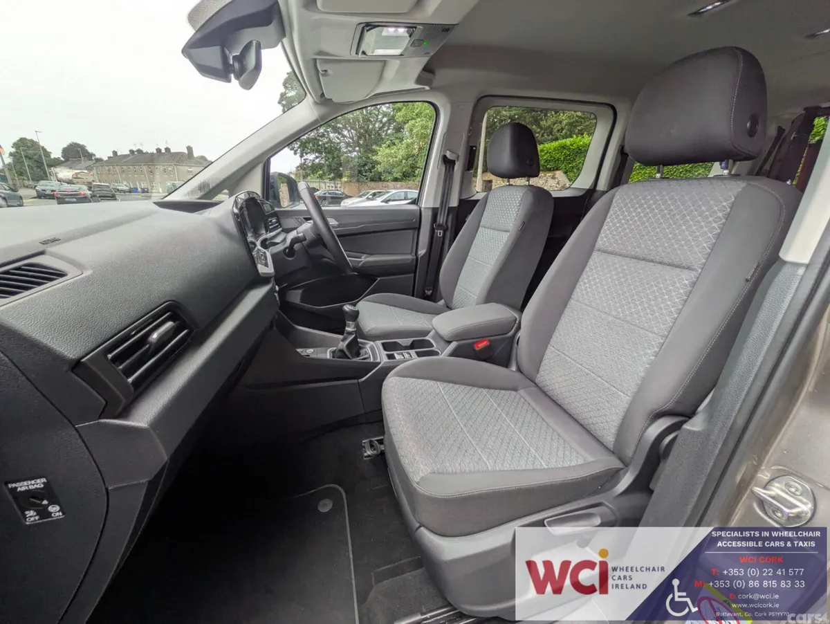 Ford Tourneo Connect MPV, Diesel, 2024, Silver