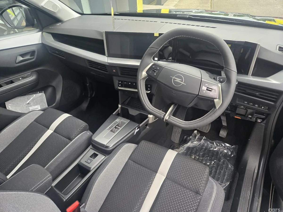 Opel Frontera SUV, Petrol Hybrid, 2026, Grey