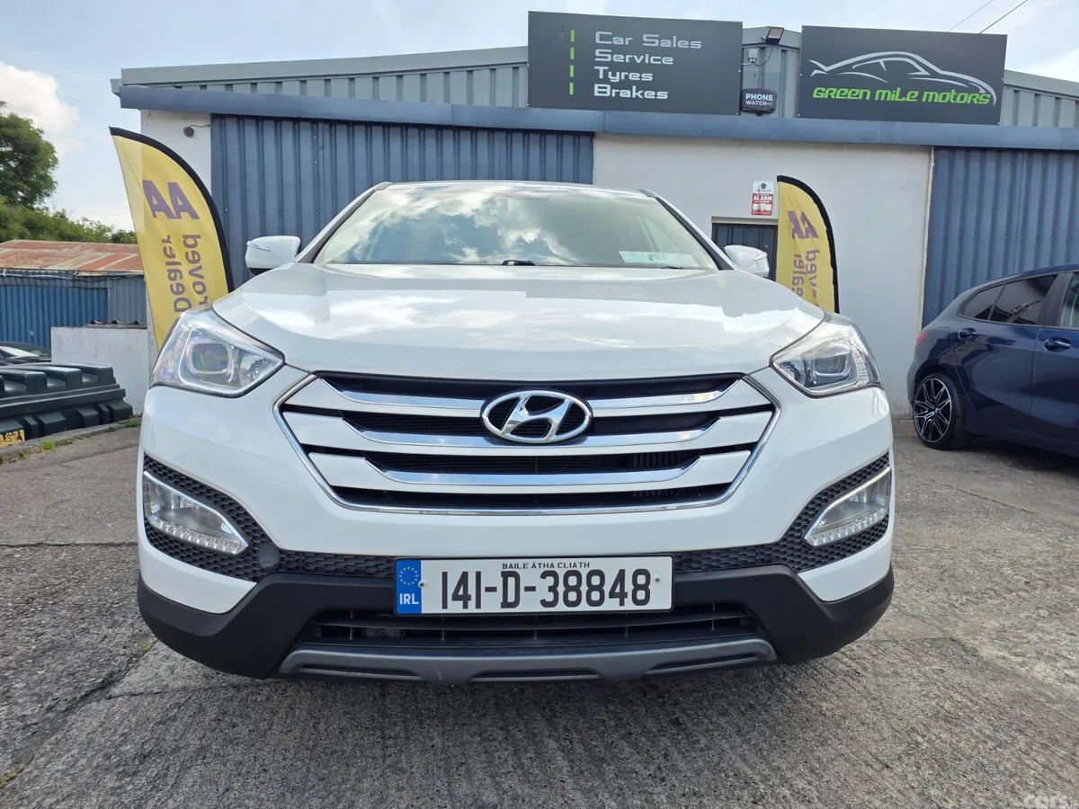 Hyundai Santa Fe SUV, Diesel, 2014, White