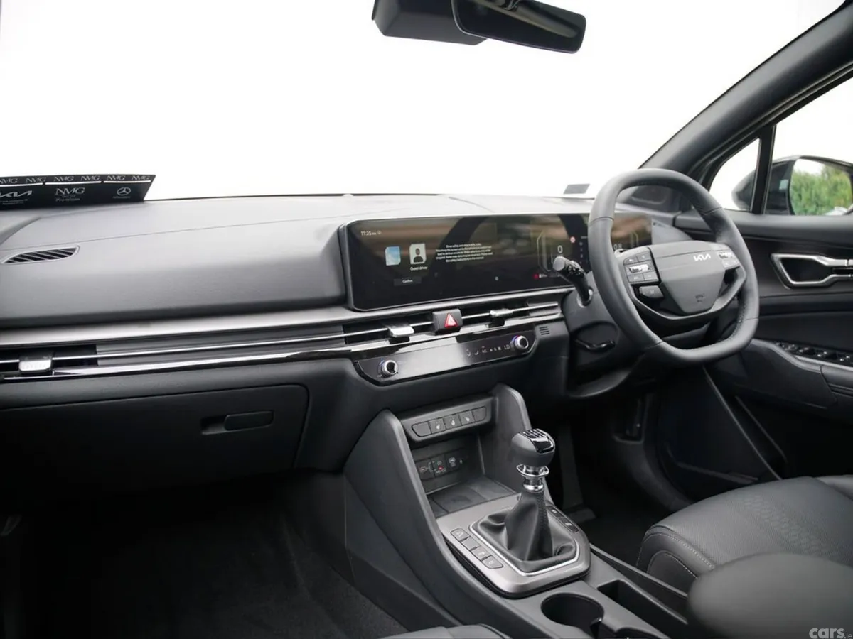 Kia Sportage SUV, Petrol Hybrid, 2027, Black