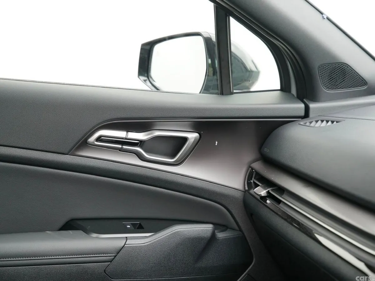 Kia Sportage SUV, Petrol Hybrid, 2027, Black