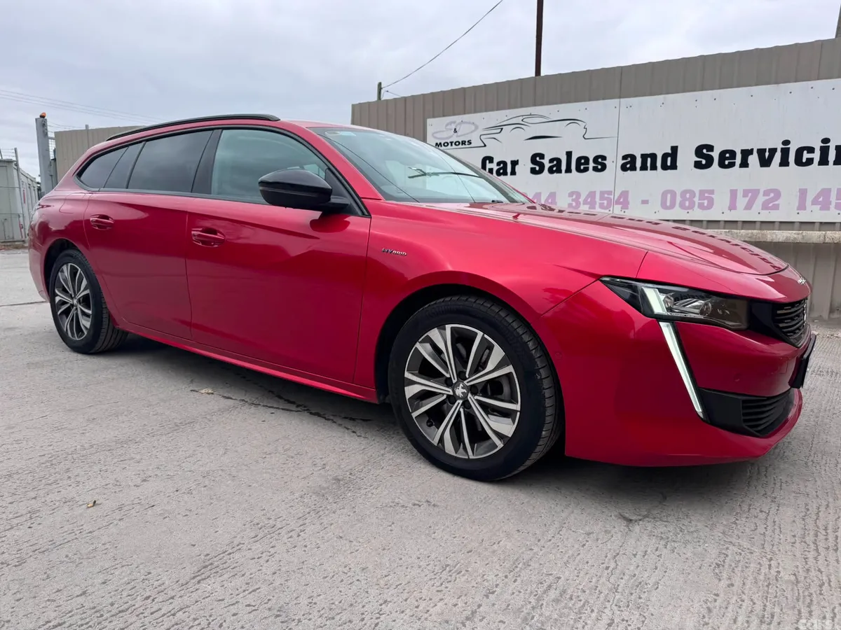 Peugeot 508 Estate/Jeep, Petrol Plug-in Hybrid, 2022, Red
