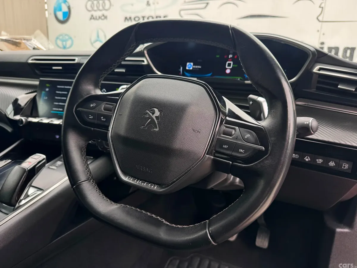 Peugeot 508 Estate/Jeep, Petrol Plug-in Hybrid, 2022, Red