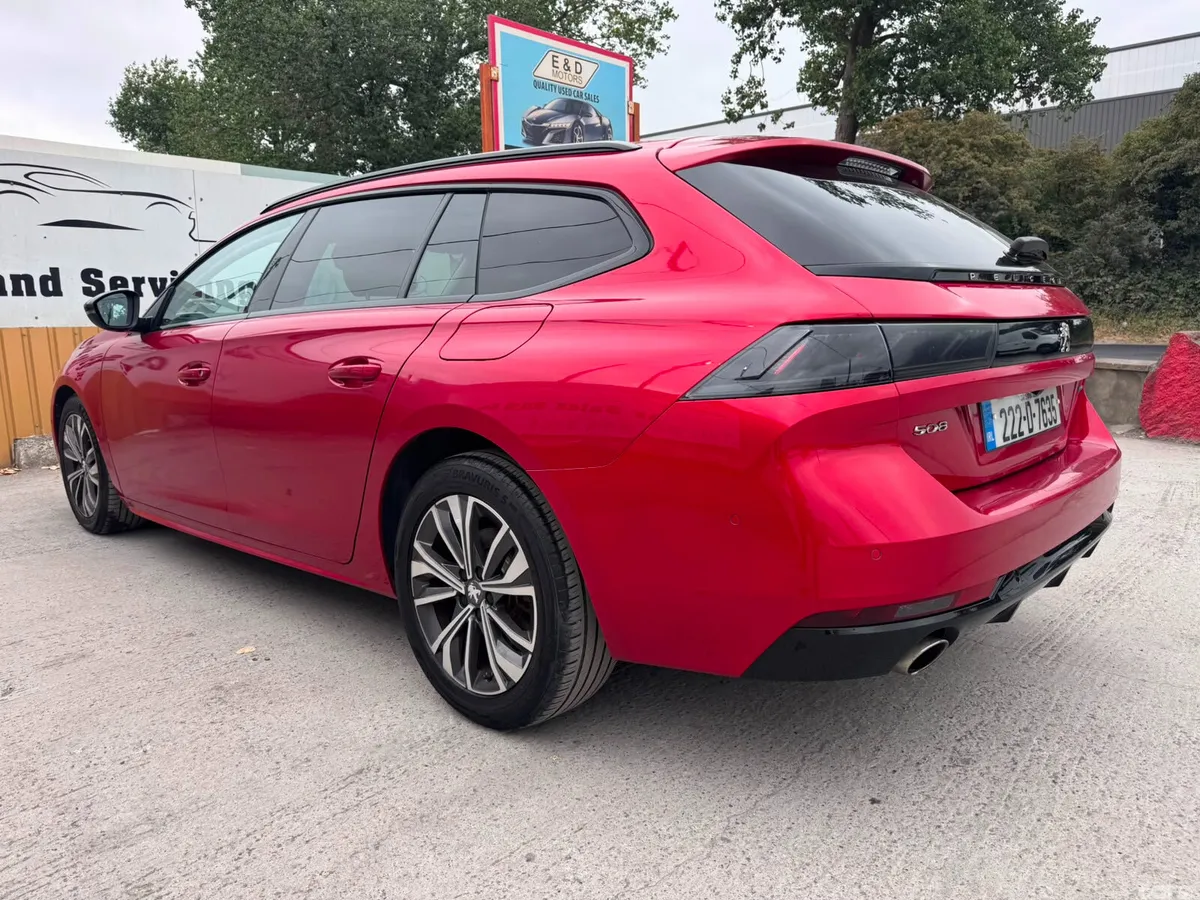 Peugeot 508 Estate/Jeep, Petrol Plug-in Hybrid, 2022, Red