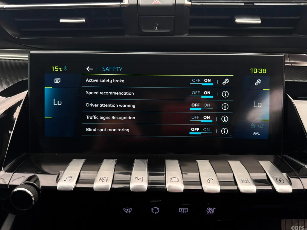 Peugeot 508 Estate/Jeep, Petrol Plug-in Hybrid, 2022, Red