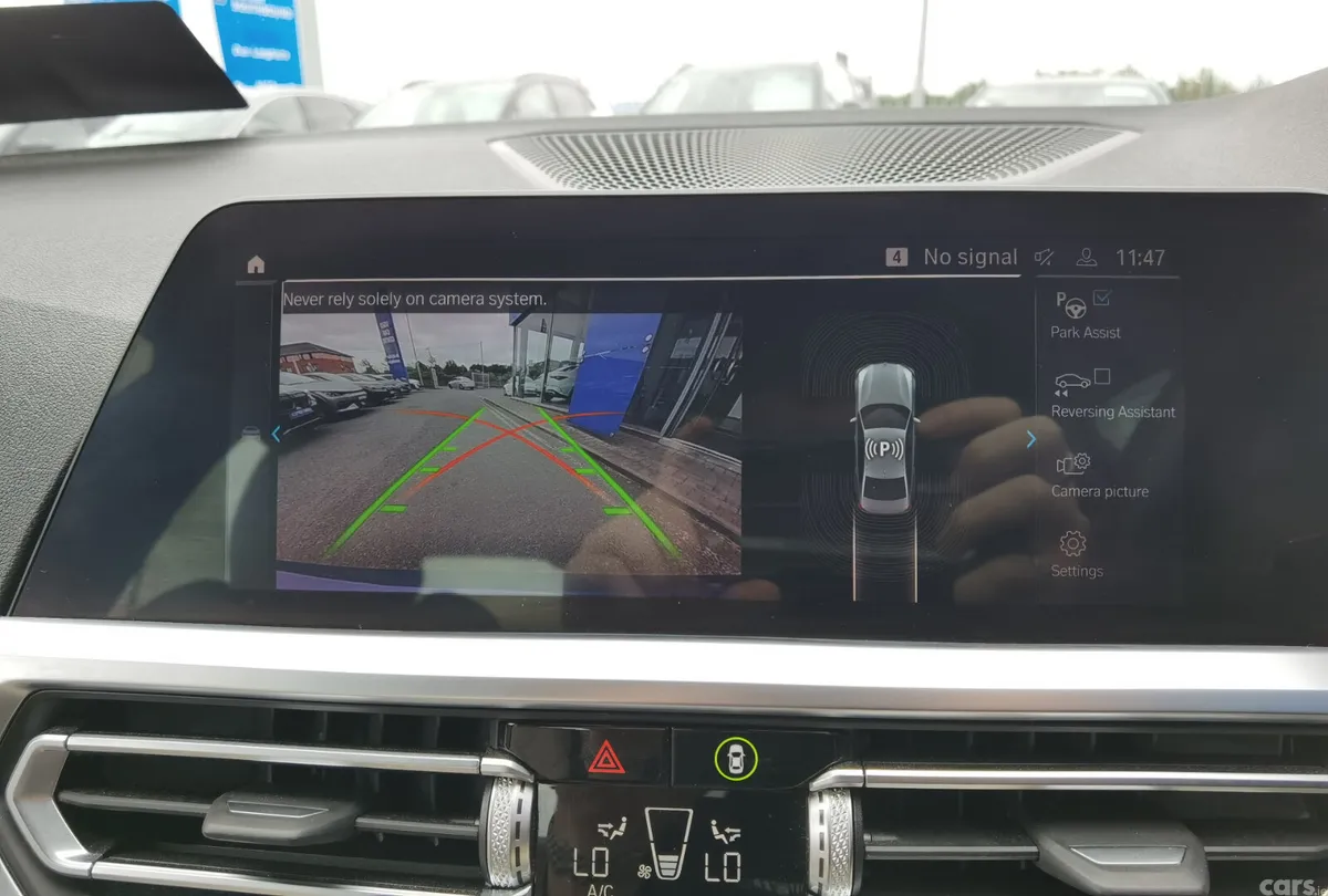 BMW 3-Series Saloon, Petrol Plug-in Hybrid, 2021, Blue