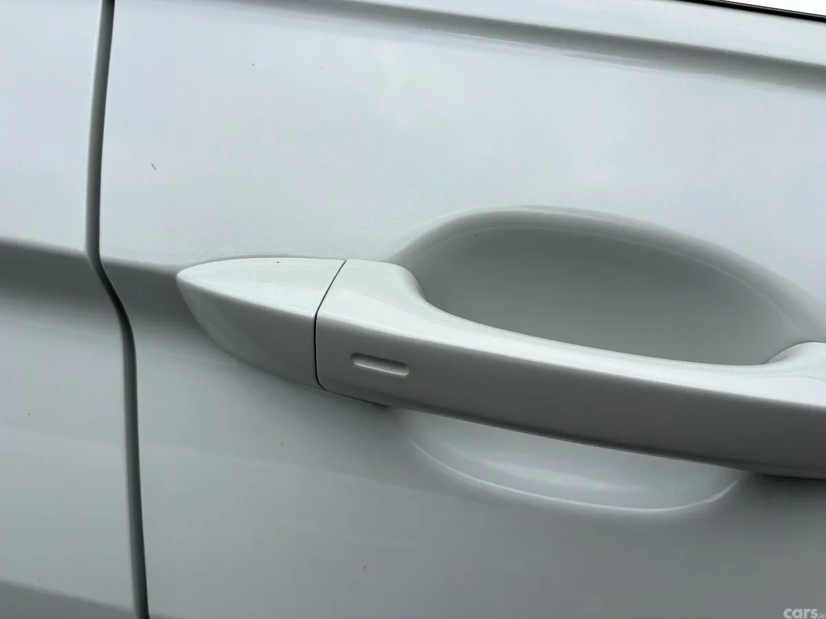 Volkswagen Tiguan SUV, Petrol, 2023, White