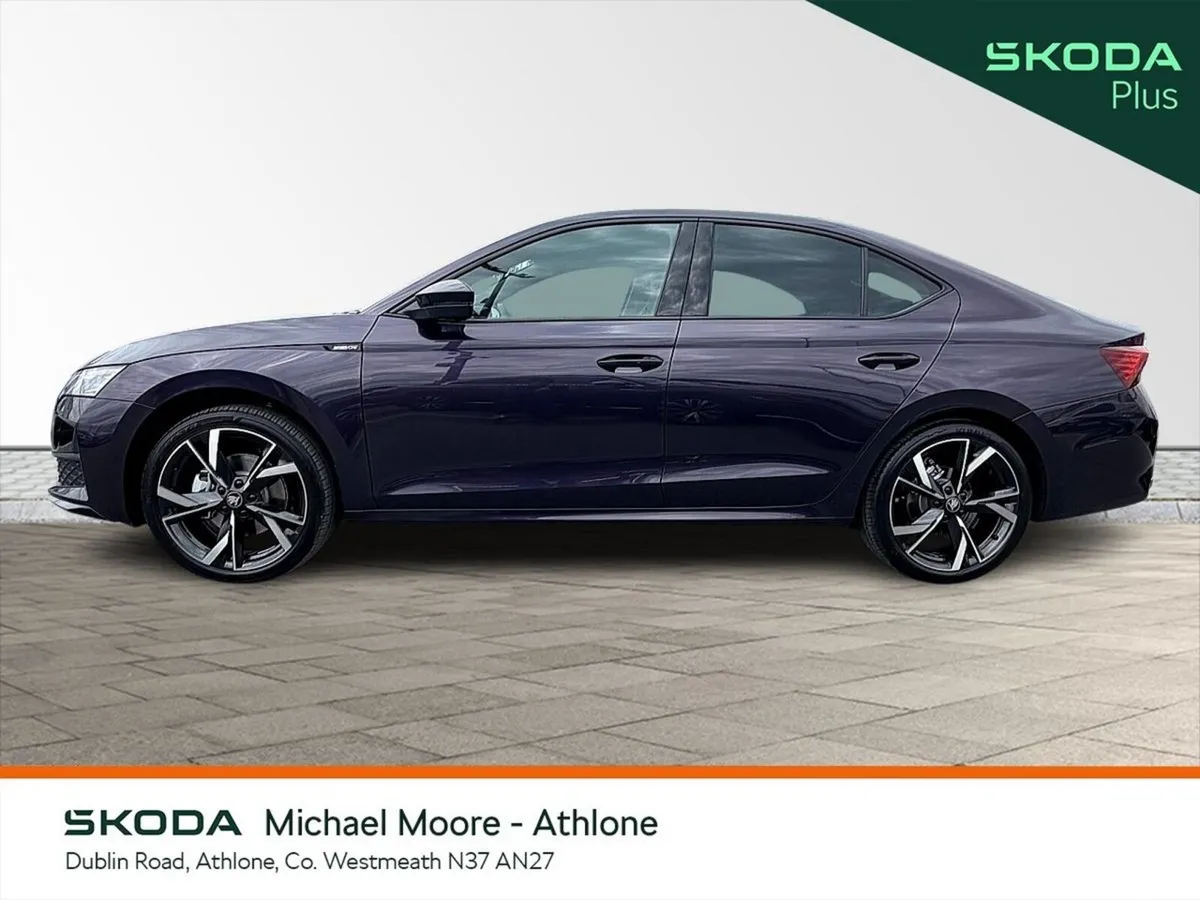 Skoda Octavia Saloon, Diesel, 2026, Purple