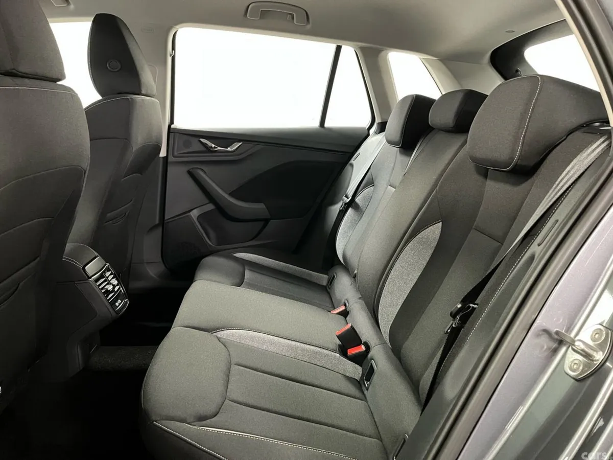 Skoda Kamiq Hatchback, Petrol, 2026, Grey