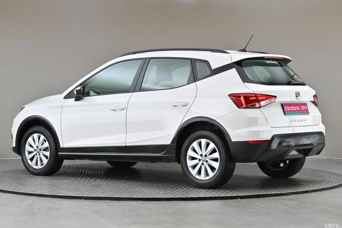 SEAT Arona SUV, Diesel, 2019, White