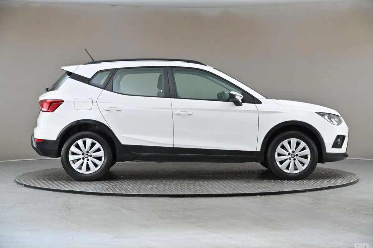 SEAT Arona SUV, Diesel, 2019, White