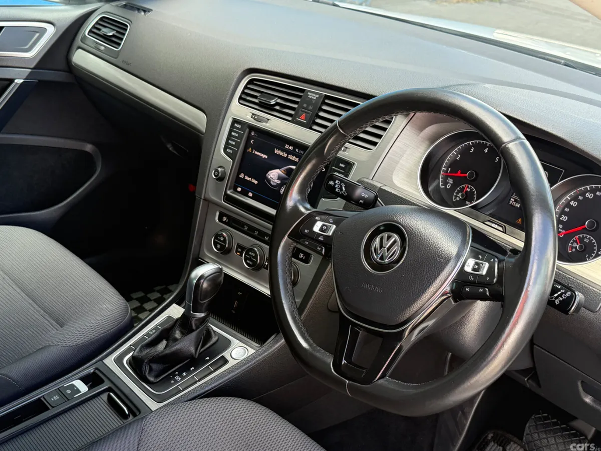 Volkswagen Golf Hatchback, Petrol, 2017, White