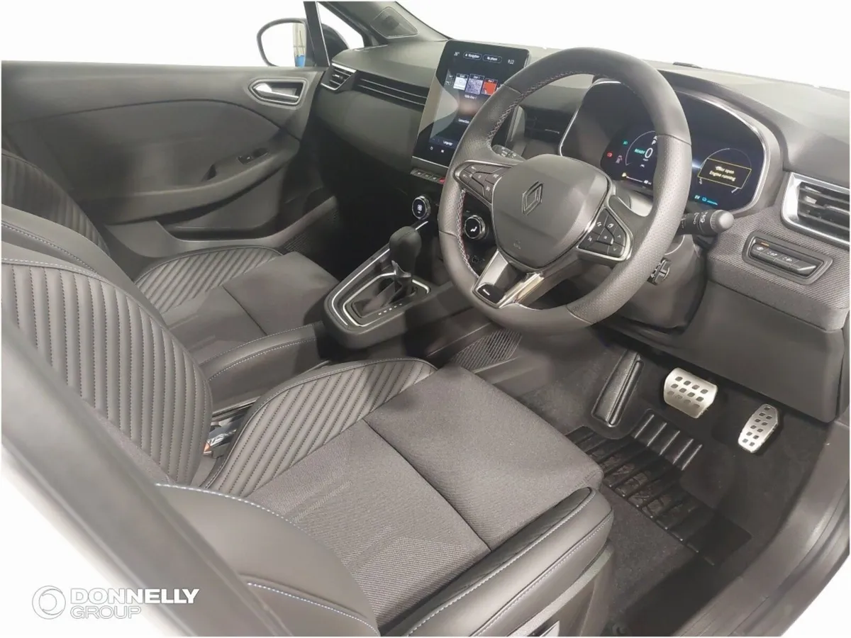Renault Clio Hatchback, 2026, 