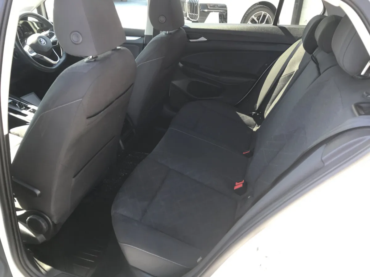 Volkswagen Golf Hatchback, Diesel, 2022, White